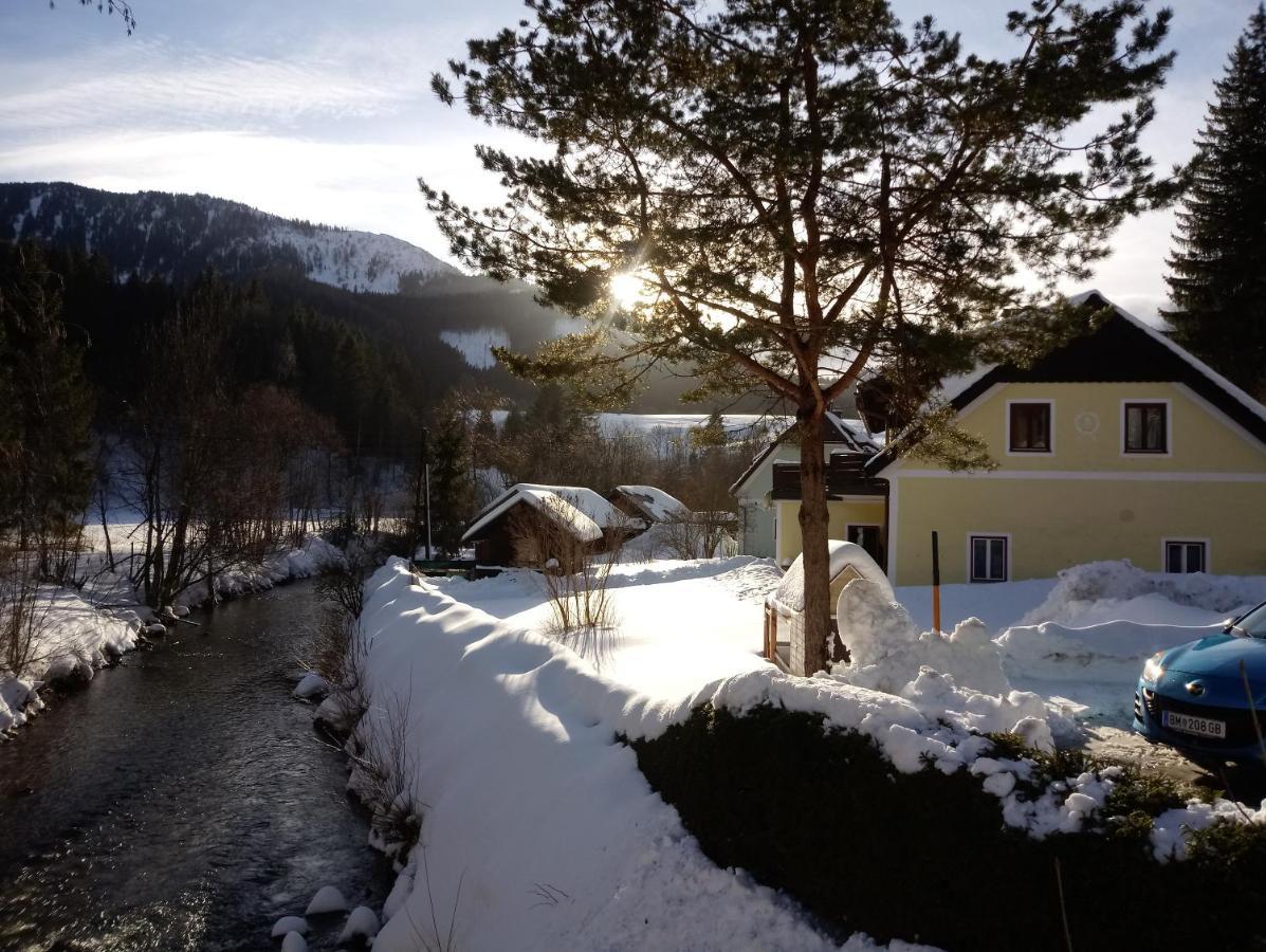 Goessl, Apartement Und Doppelzimmer Mariazell Exterior photo